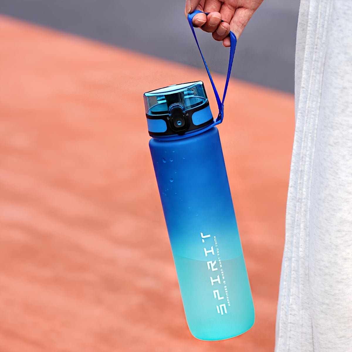 1pc Gradient Color Water Bottle With Straw Lid, Leakproof Sports Flask, Portable With Carry Loop, Insulated For Hot/Cold Beverages, Gym/Outdoor/Travel Use
