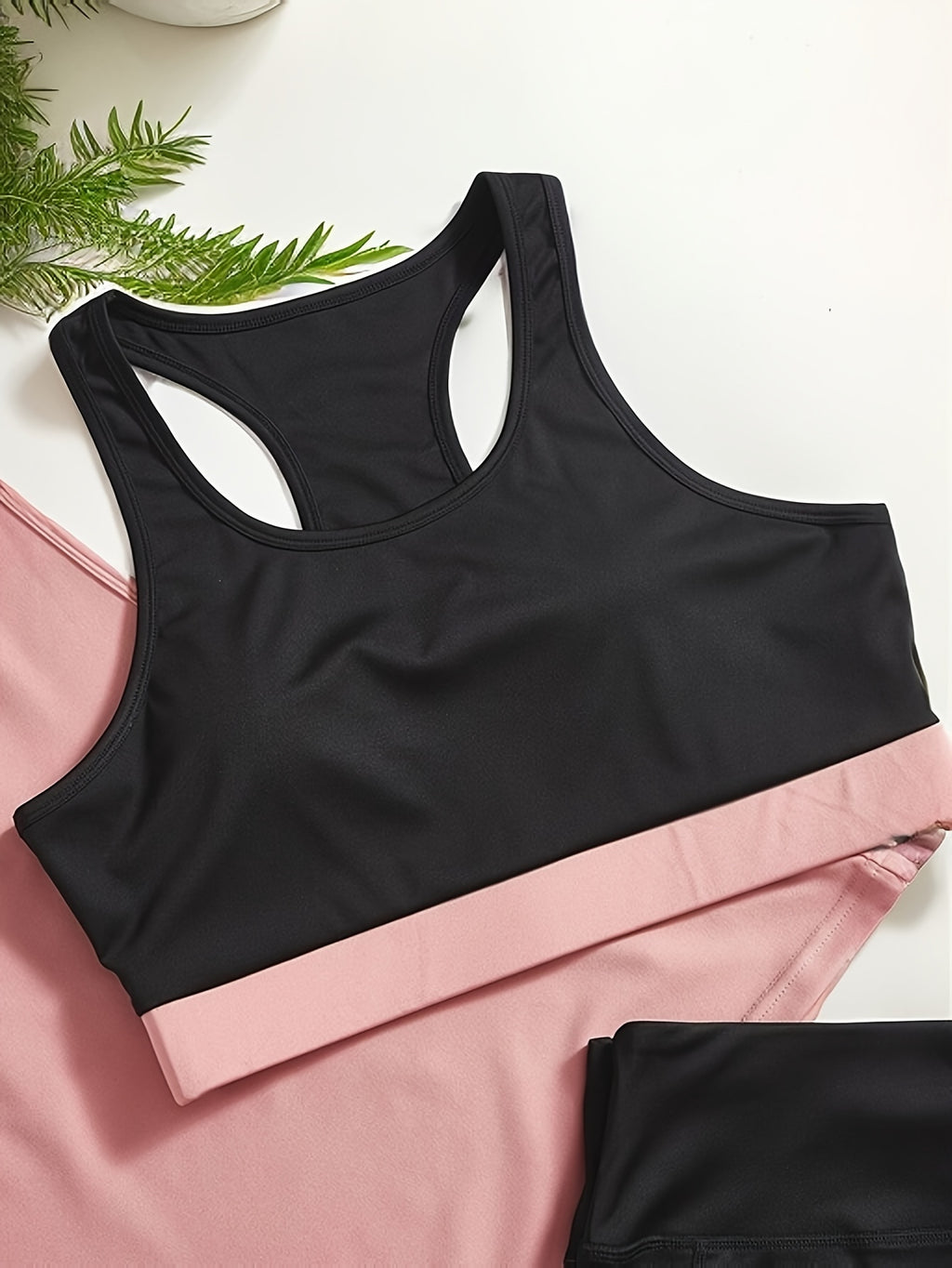 3pcs Women'S Spring And Summer Yoga Workout Set Including a Sports Bra, Tank Top, And Long Pants for Gym Use